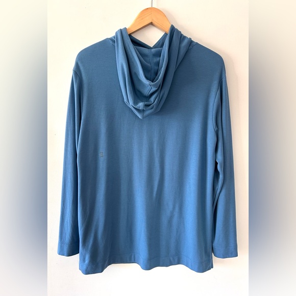 KIT and ACE Dusty Blue Technical Lightweight Hoodie with Brushed Fleece Lining - Picture 2 of 6